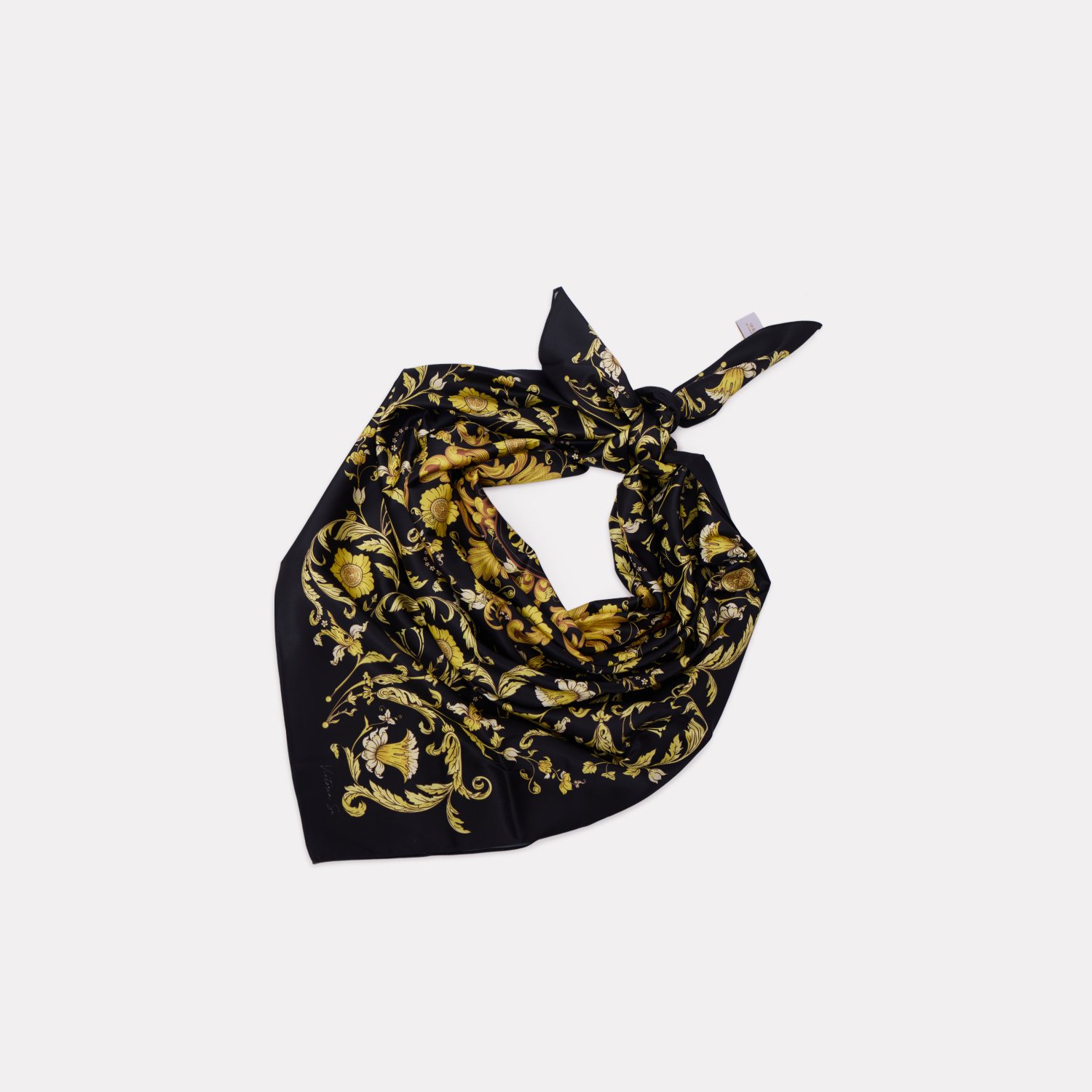 Victoria SU Scarf 2